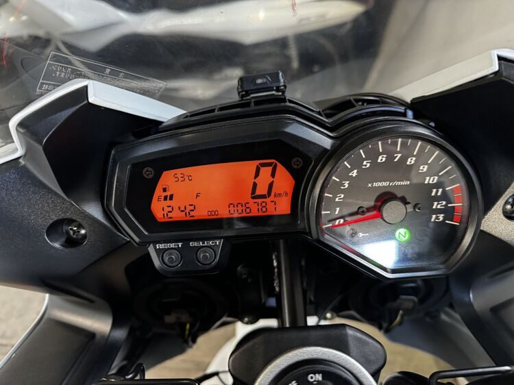 Yamaha FZ1 Fazer, 2011