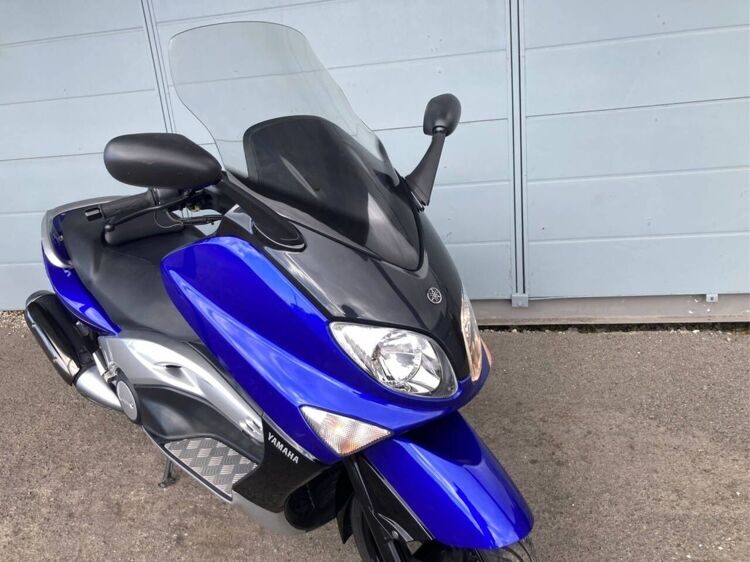 Yamaha T-MAX 500