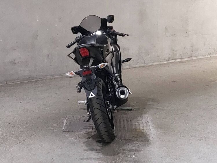 Yamaha YZF R 125, 2024