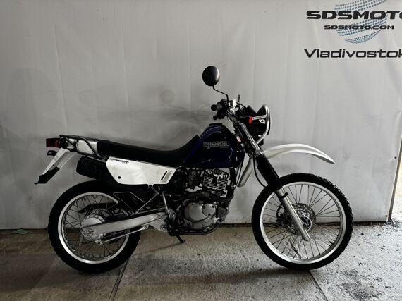 Suzuki Djebel 200, 2004