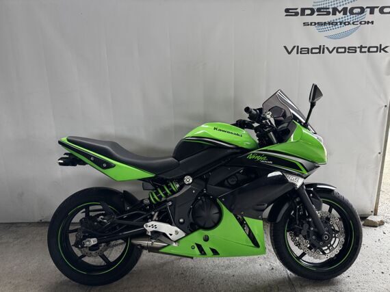 Kawasaki Ninja 400 R, 2011 Kawasaki Ninja 400 R, 2011