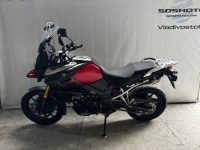 Suzuki V Strom 1000 4