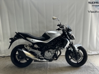 Suzuki Gladius 650 6