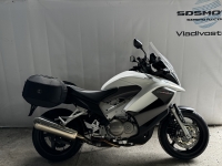 Honda VFR 800 X 9