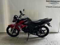 Yamaha YS 125 Fazer 1